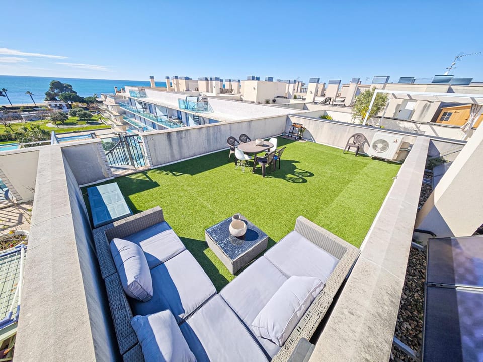 LITORAL COSTA DORADA - AUGUSTA 4D Only Families Apartment in Cambrils