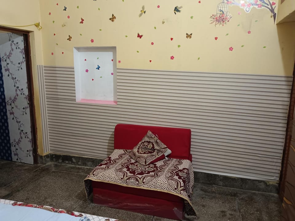 Bhagwat home stay Vacation rental in Uttar Pradesh