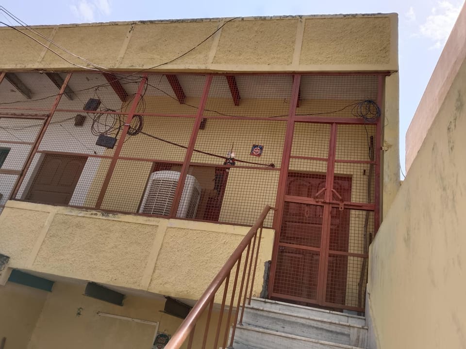 Bhagwat home stay Vacation rental in Uttar Pradesh