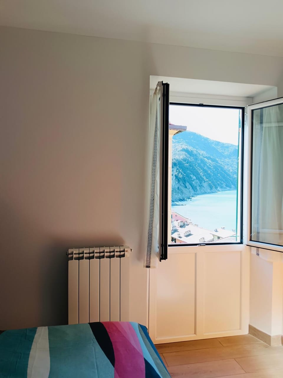 View (from property/room), Photo of the whole room, Bedroom