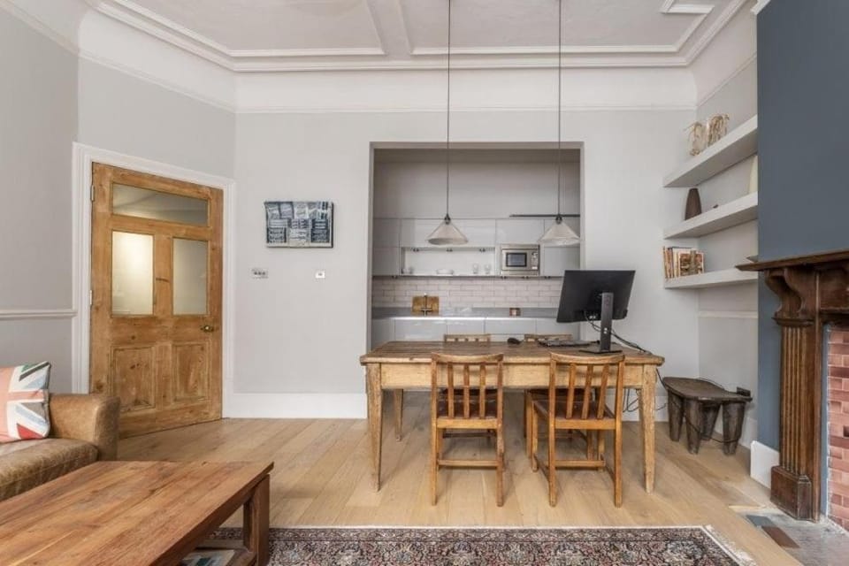 Hampstead Retreat - 2 Bed 2 Bath Apartment in London Borough of Camden