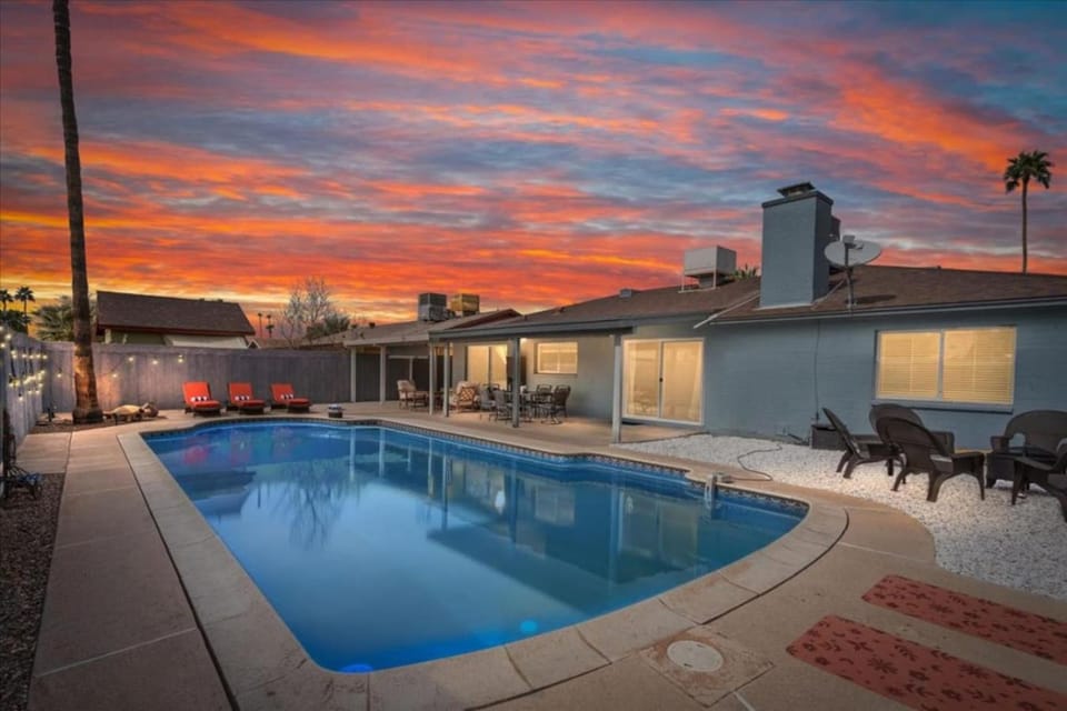 Pool view, Swimming pool, Sunset