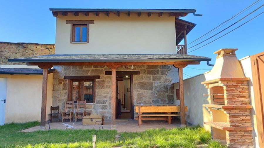 Property building, Patio