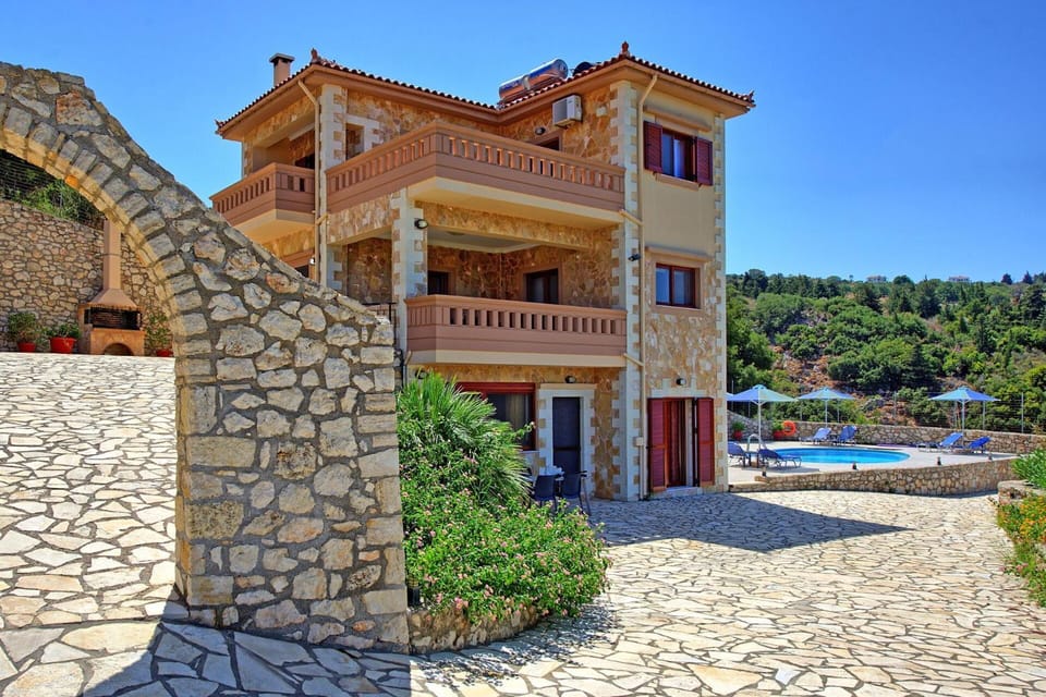 Property building, Pool view, Swimming pool, sunbed