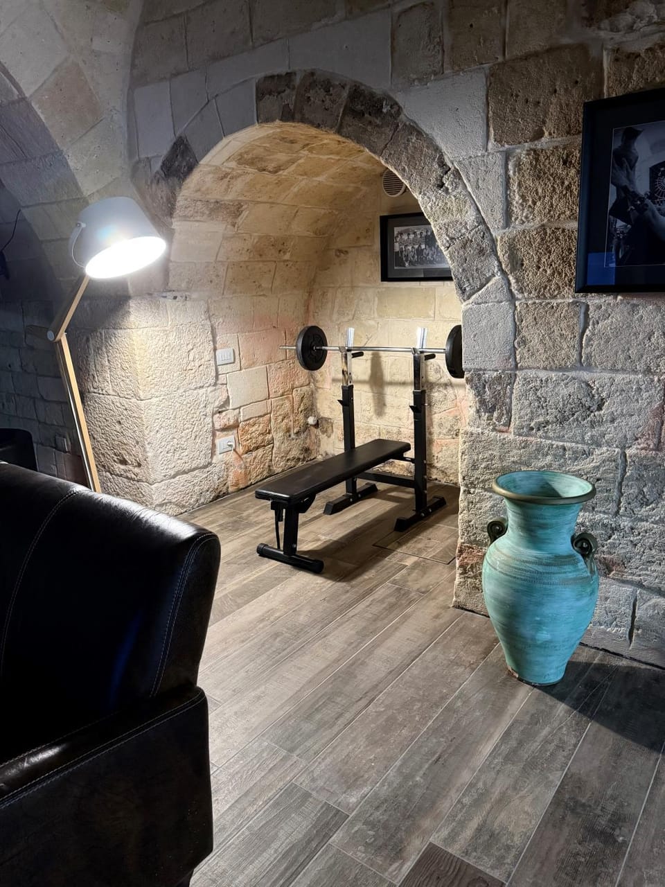 Living room, Photo of the whole room