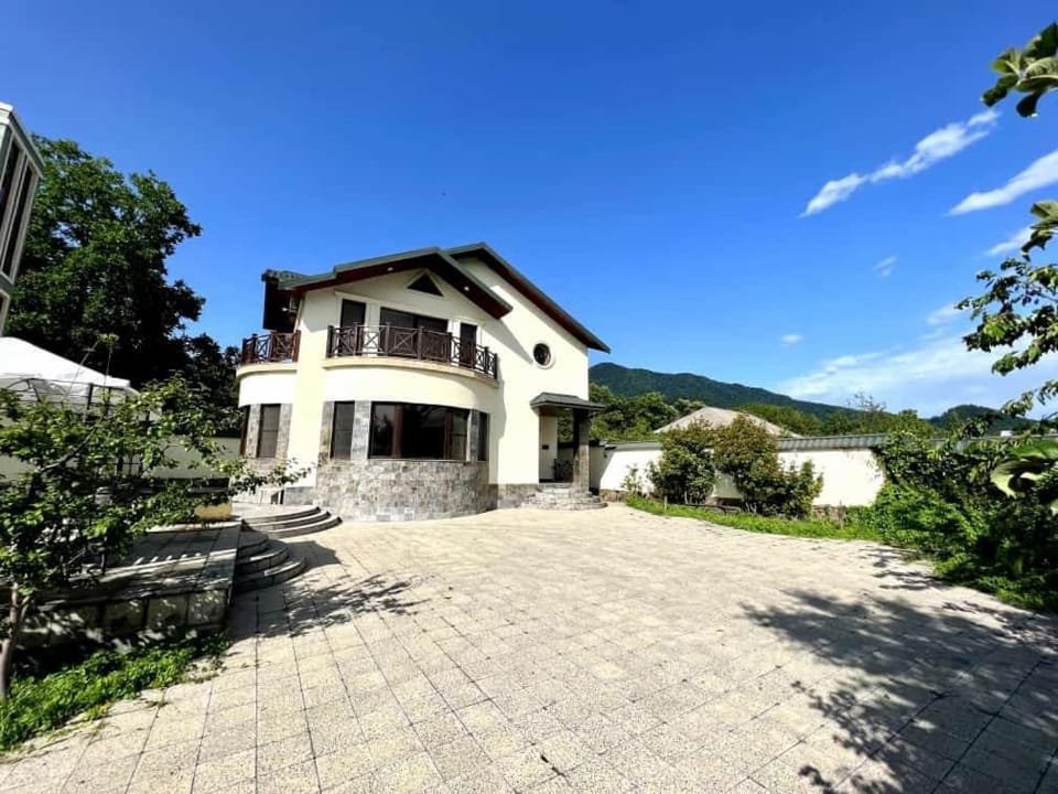 BUTAWAY Homes Villa in Azerbaijan