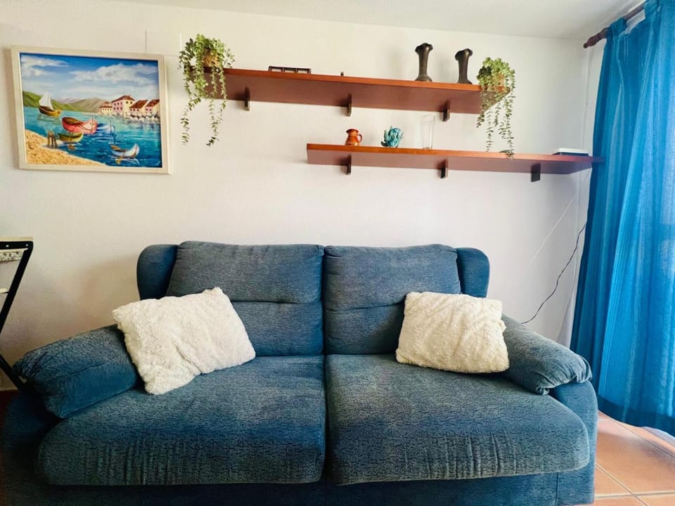 Living room, Seating area, Floor plan