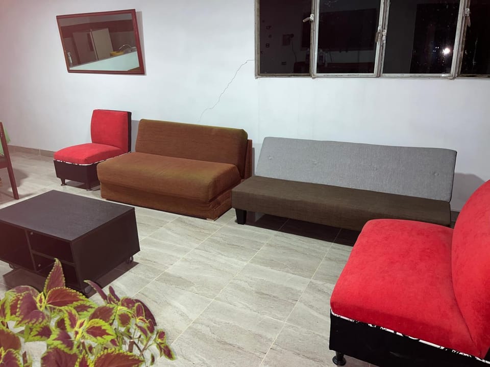 Hospedaje Los Naranjos Bed and Breakfast in Guaduas