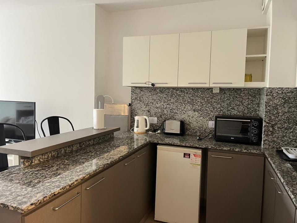 Studio con amenities zona Hospital Italiamo 36 Apartment in Buenos Aires