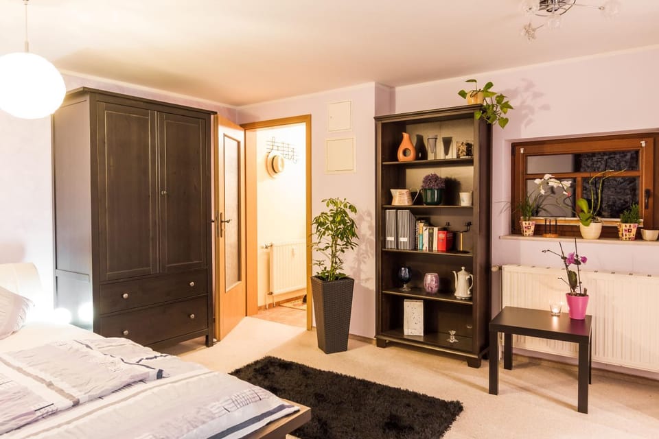 Bed, Bedroom, wardrobe