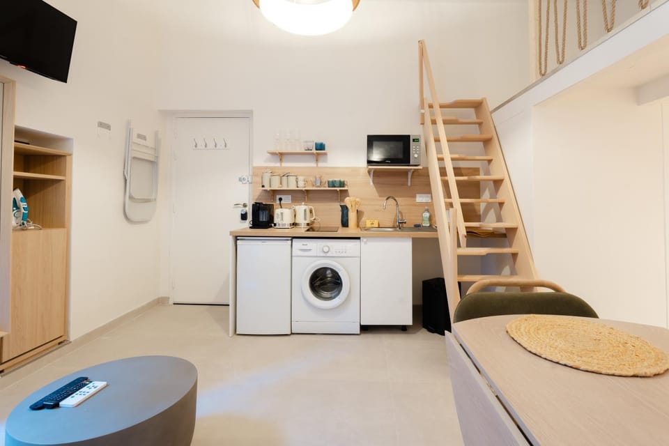 New- Cozy apartment -4 guests - Air conditioning Apartment in Nice
