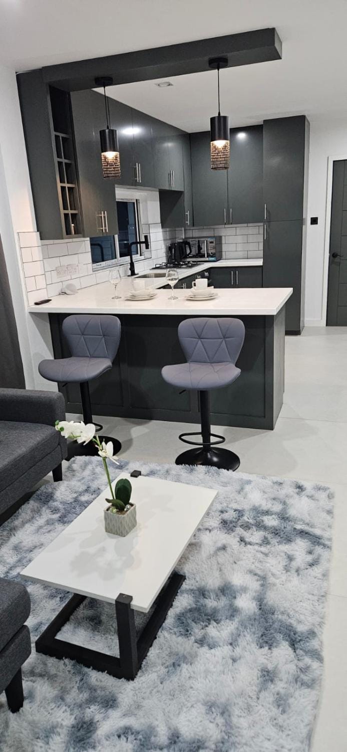 Highrise Condos Apartment in True Blue