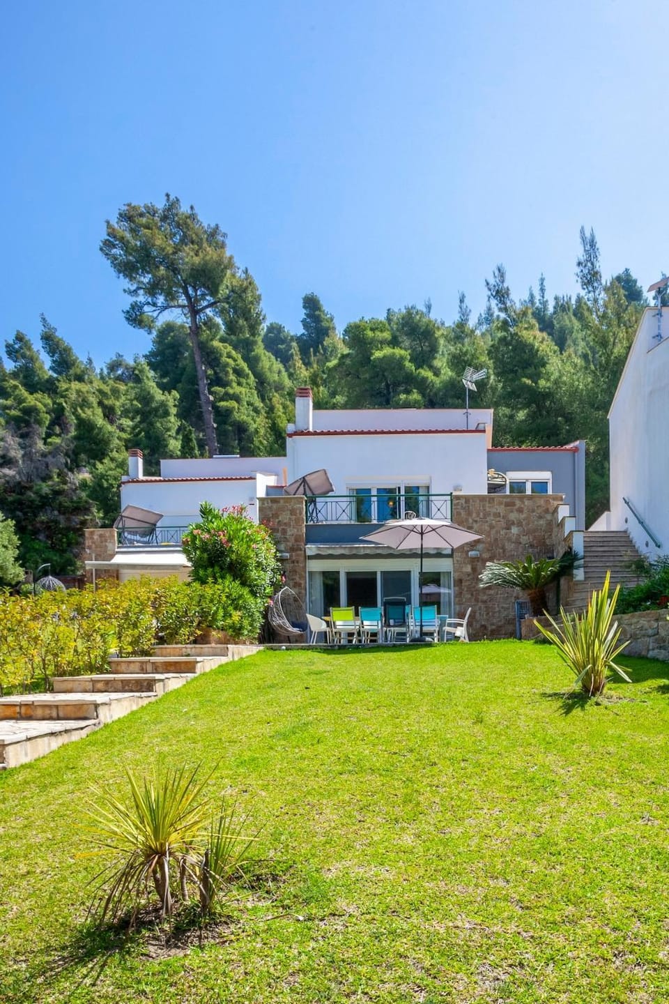 Property building, Natural landscape