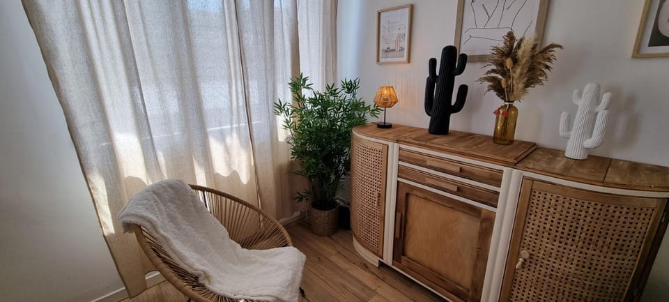 Le 42, très bel appartement - Hyper centre - Calme Apartment in Pau