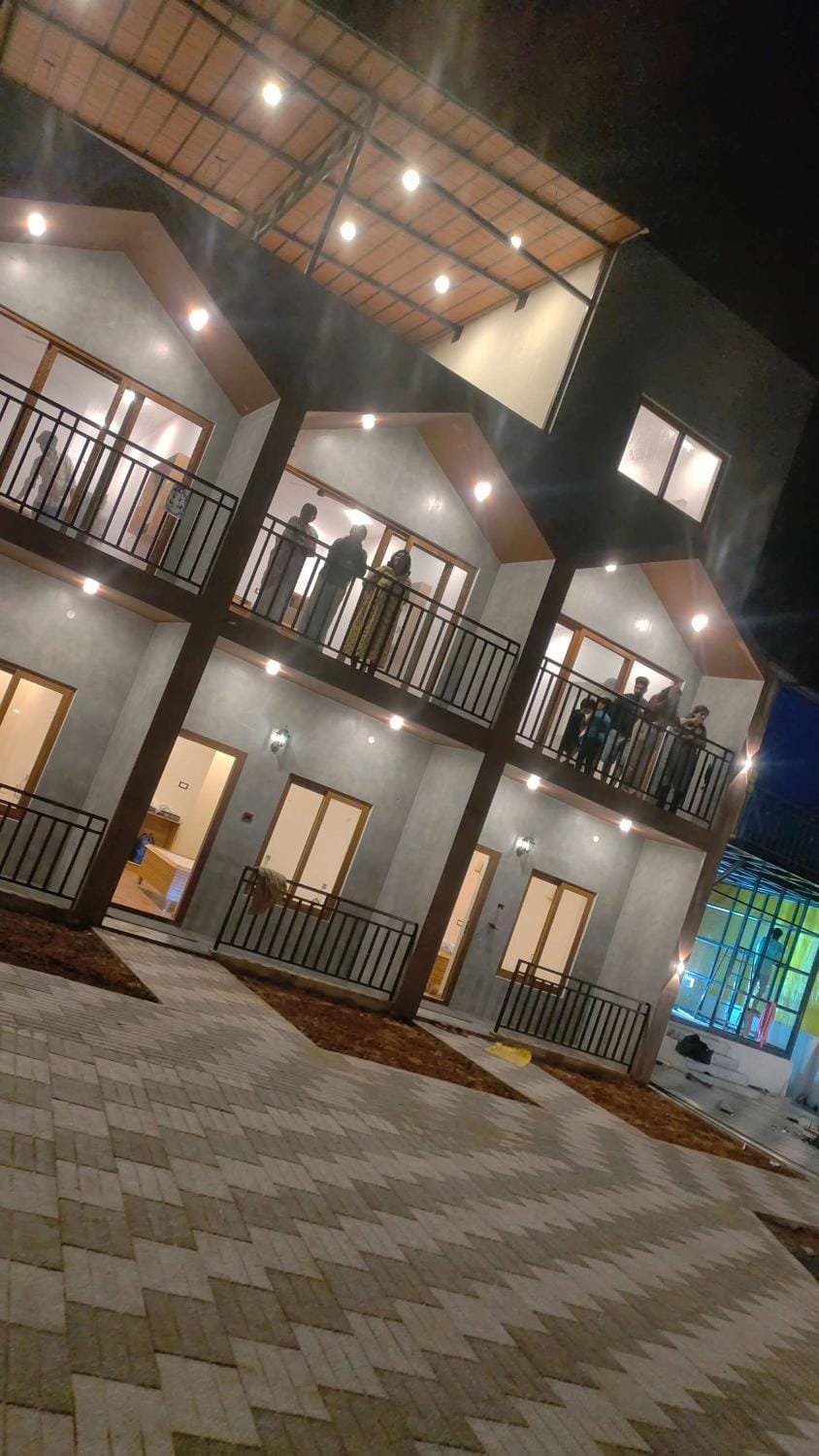 Leaves Hotel in Tamil Nadu