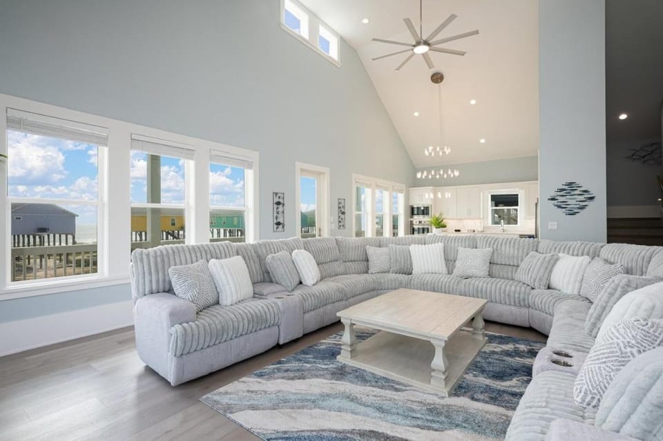 Fins & Feathers home House in Bolivar Peninsula