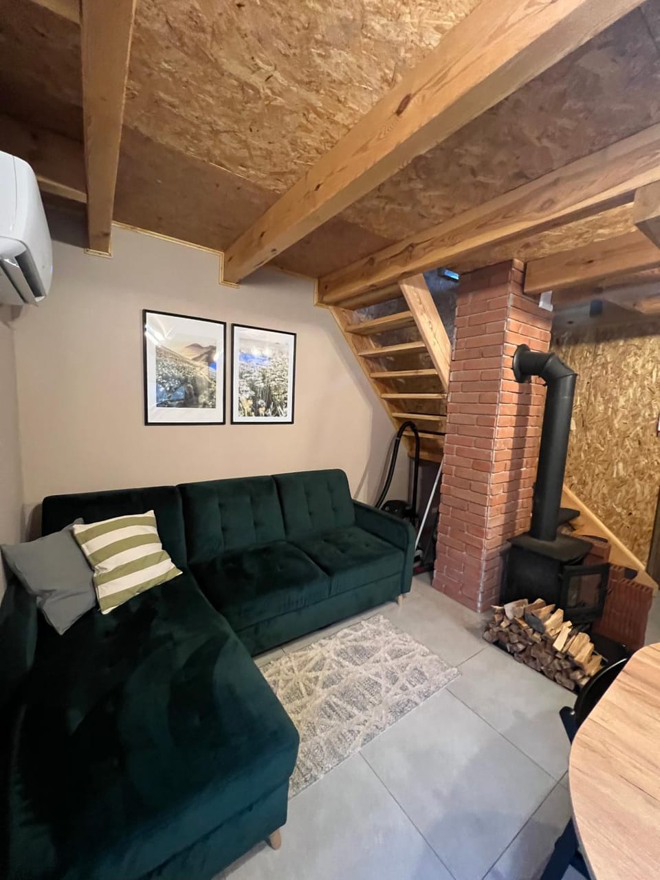 Domek LuźnAgro Góry Sowie Apartment in Lower Silesian Voivodeship