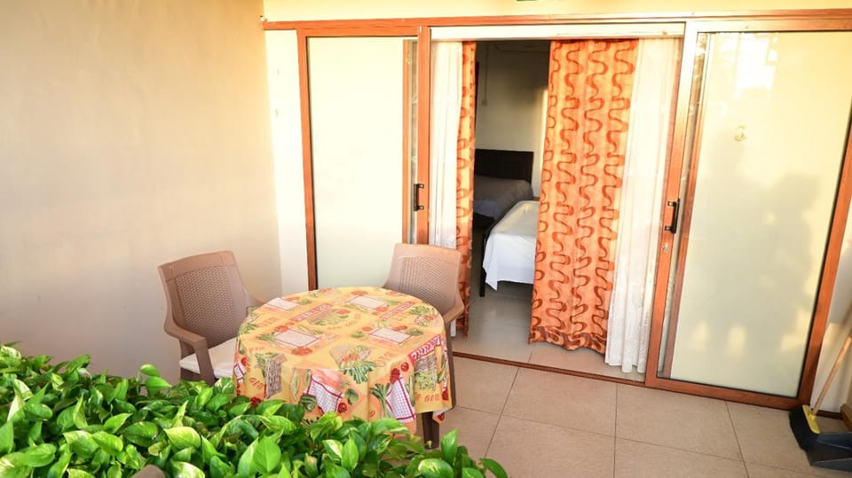 View (from property/room), Balcony/Terrace, furniture