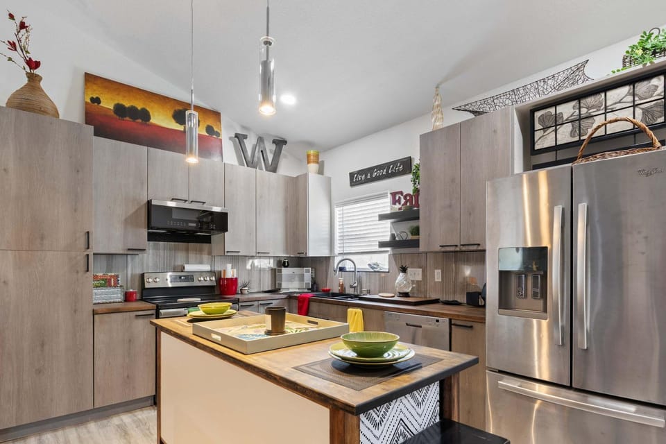 Hackberry Lookout - Osage Beach Apartment in Ozark Mountains