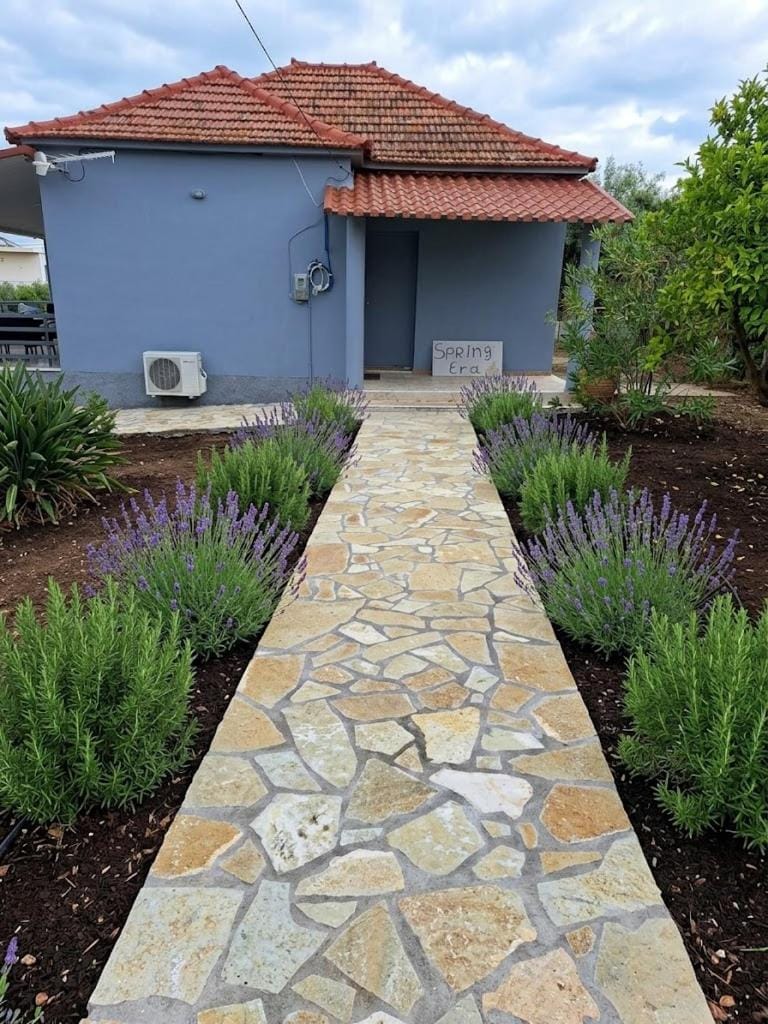 Spring Era House in Messenia