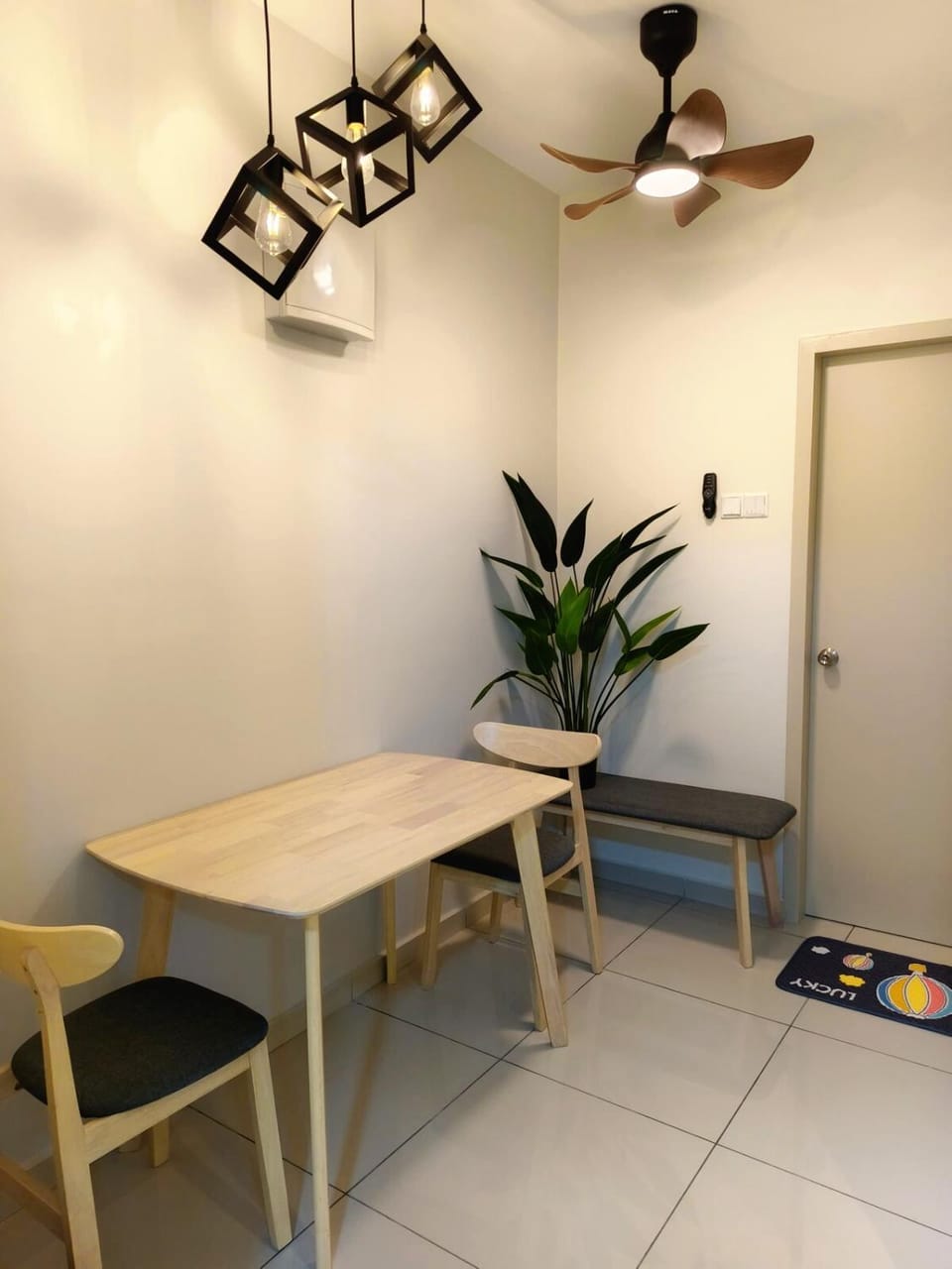 Midas Seri Alam New Cozy 5pax, Pet Friendly I Netflix & Coway, 1Cpark, Unblock View Apartment in Johor