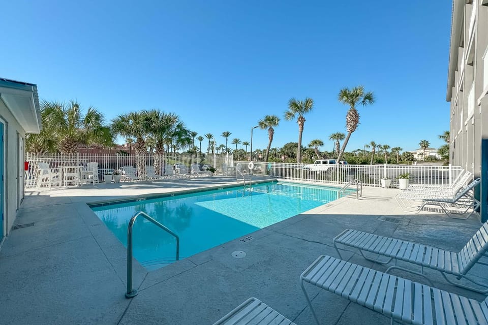 Summer Breeze 35 House in Orange Beach