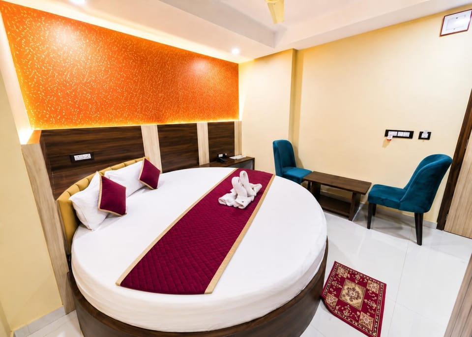 HOTEL NEW SIGNATURE INN NEW DIGHA হোটেল নিউ সিগনেচার ইন নিউ দিঘা Near Sea Beach and Lake View Room - All-Room-Attached-Balcony-and-fully-air-conditioned-hotel with- Lift- Wi-fi-Restaurant-Parking-facility- Best Hotel in Digha Hotel in West Bengal