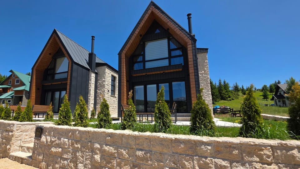 Property building, Natural landscape