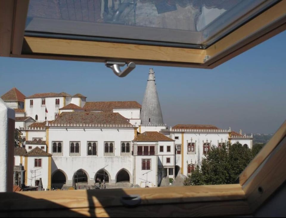Sintra Old Town-Palace Views Apartment in Sintra