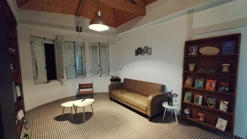 Cuarto Antolín Yellowdoor Apartment in Ponferrada