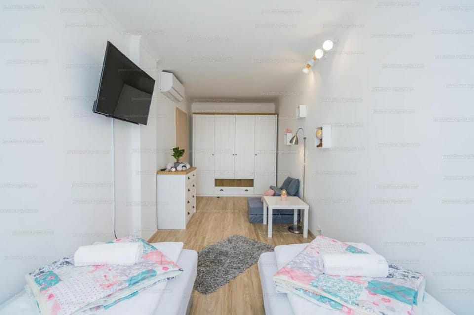 Cadet Harmony Apartman Apartment in Siófok