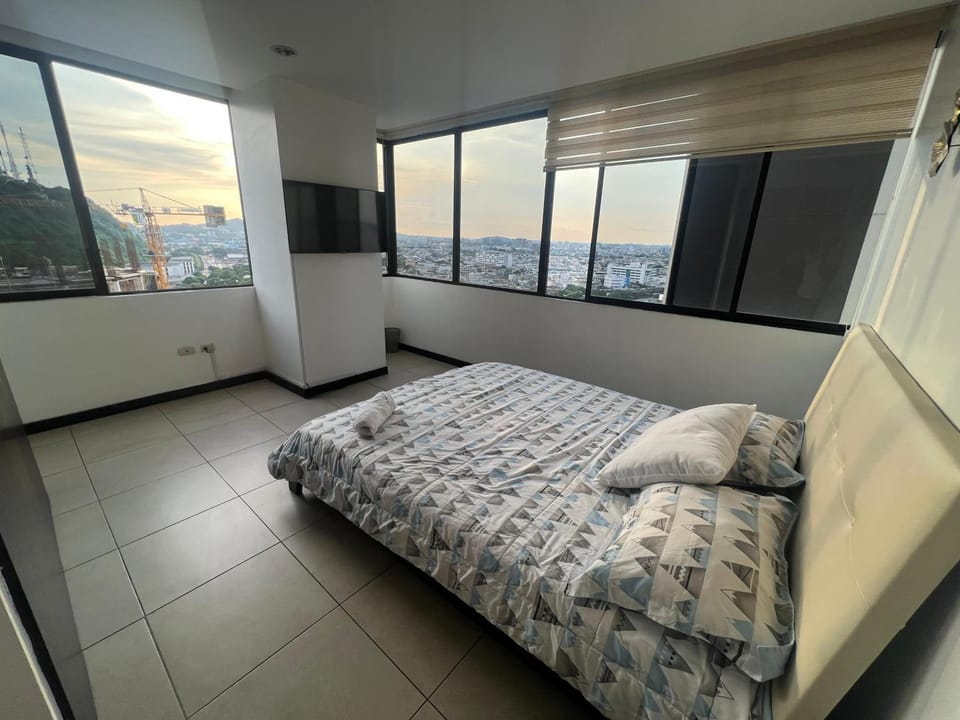 Bed, Natural landscape, Photo of the whole room, Bedroom