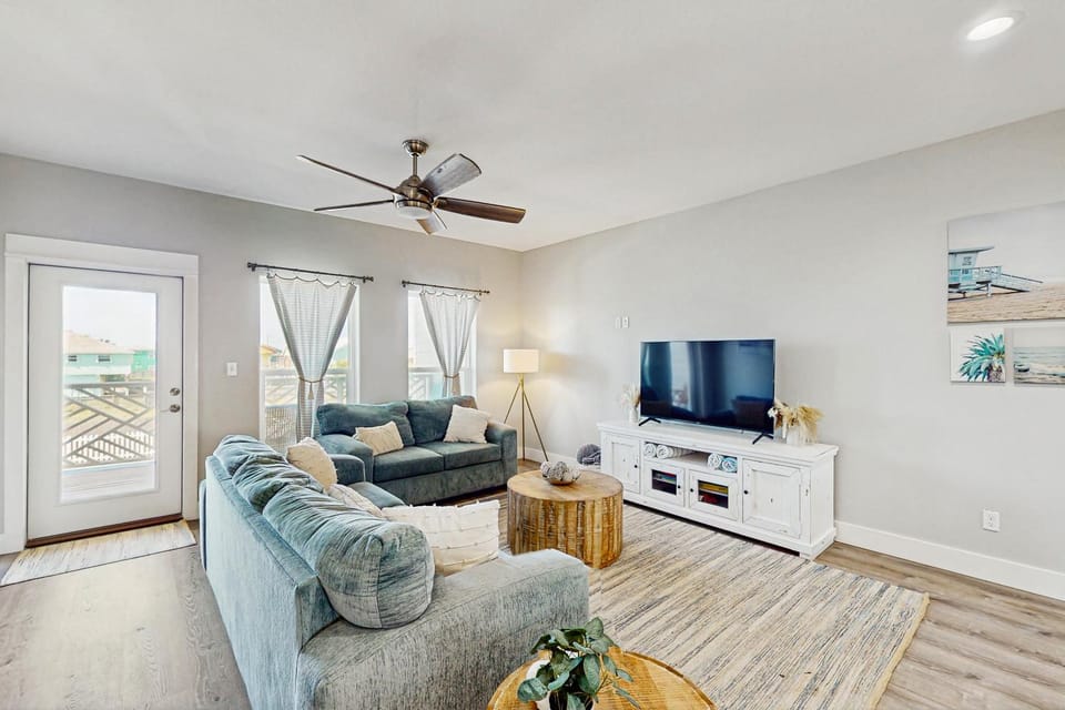 Shoreline Retreat Apartment in Port Aransas