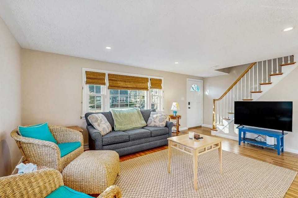 Seabreeze Escape House in Falmouth