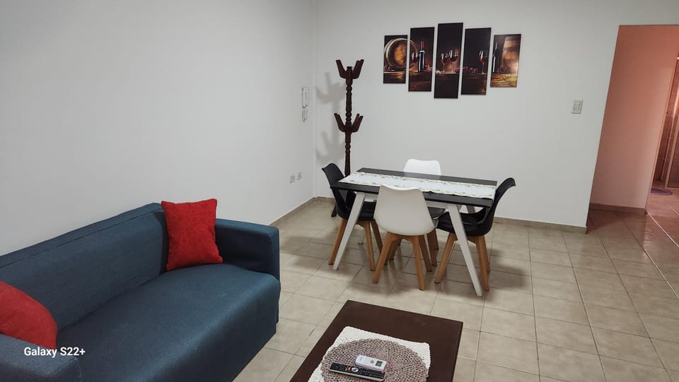 Departamente centrico con cochera Apartment in Corrientes