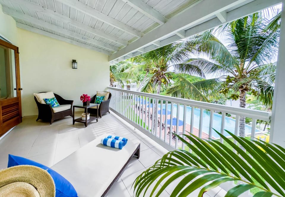 ANTIGUA RESIDENCE - 1512 One bedroom Sea and Pool Views House in Antigua and Barbuda