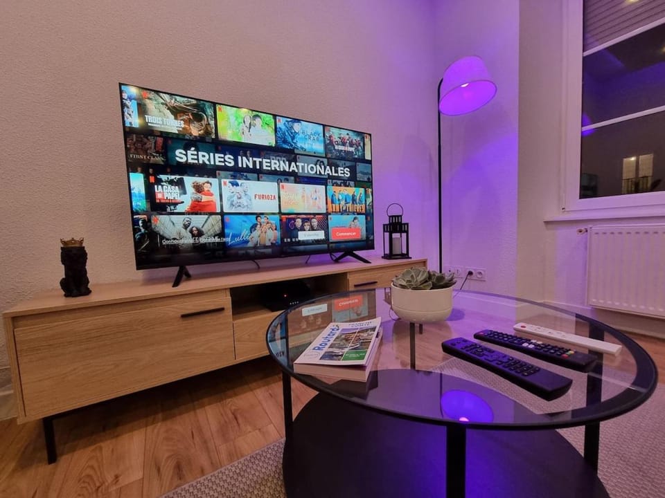 Appartement au centre historique ツ Apartment in Switzerland