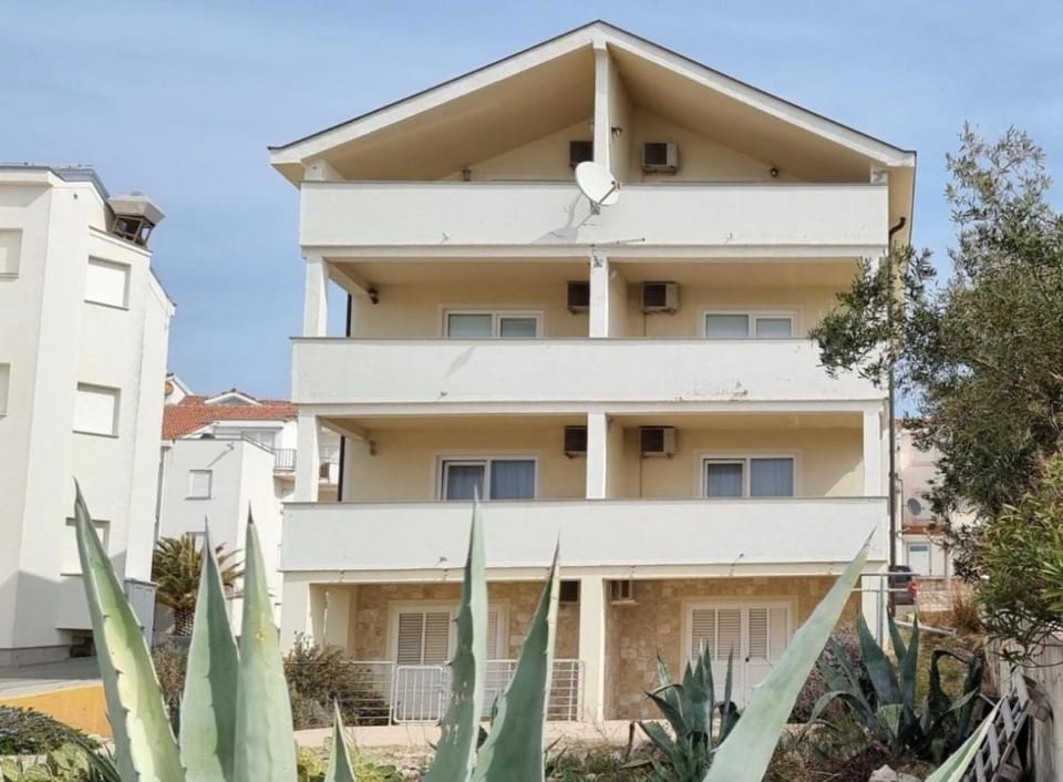 Andreja Apartment in Novalja