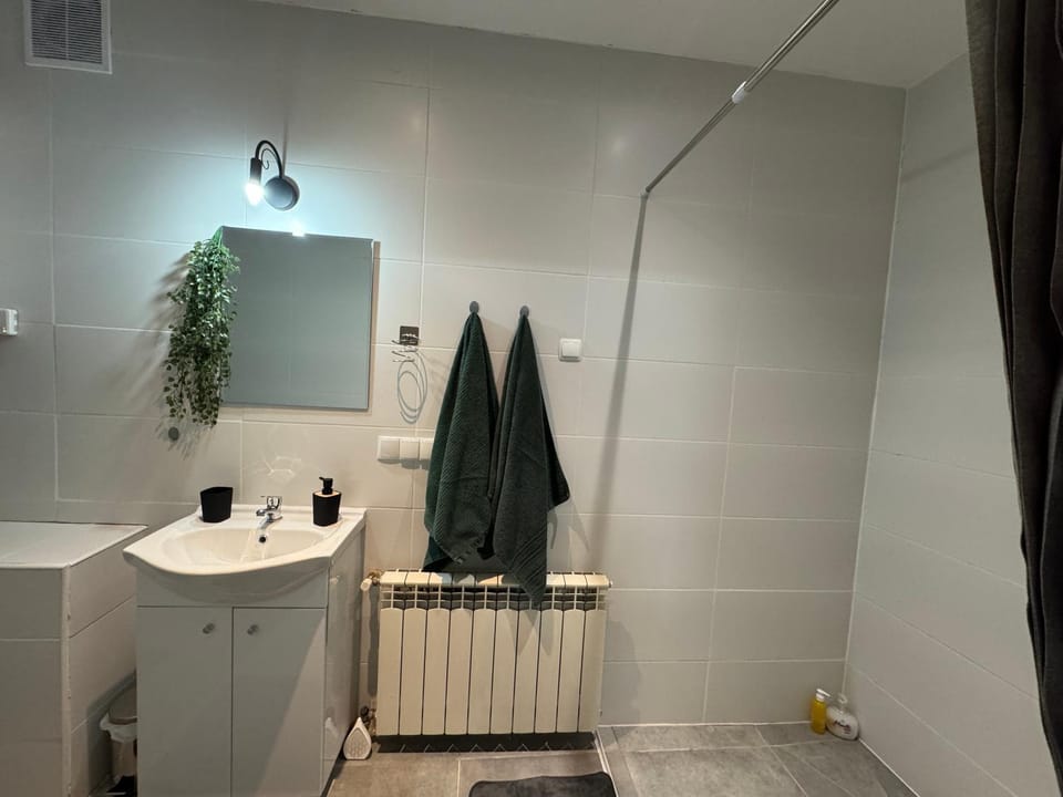 Apartamencik przy trasie nr 2 Bielsko-Biała Apartment in Lesser Poland Voivodeship