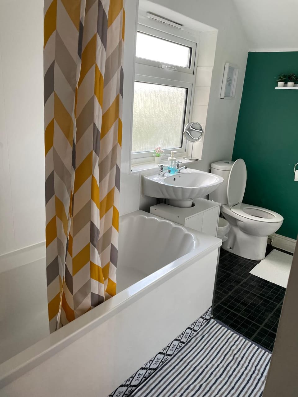 Toilet, Bathroom, Bath