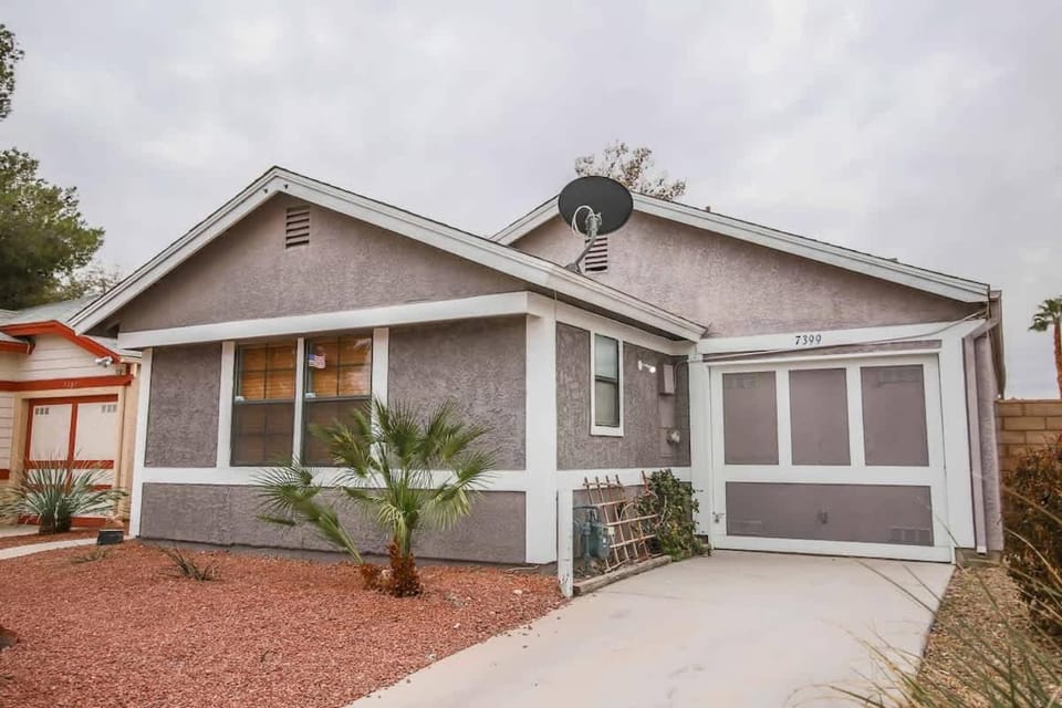 Vegas Vibes Your Perfect Escape Come EnjoyItHere Villa in Spring Valley