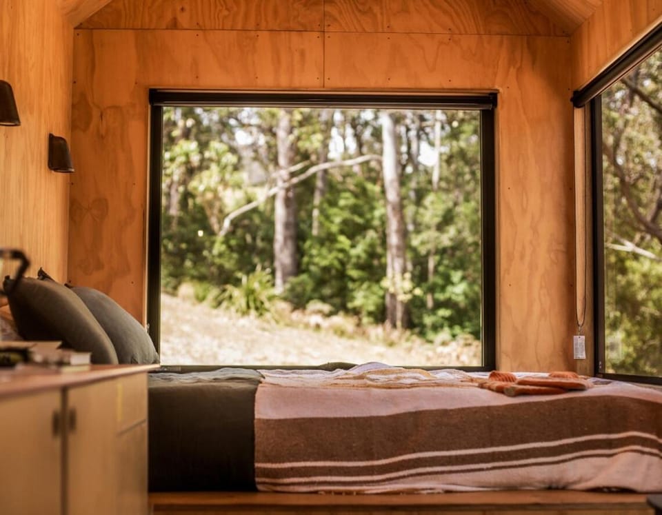 Secluded Off-Grid Cabin Deep in Nature - Gaia Cabin in Barrengarry