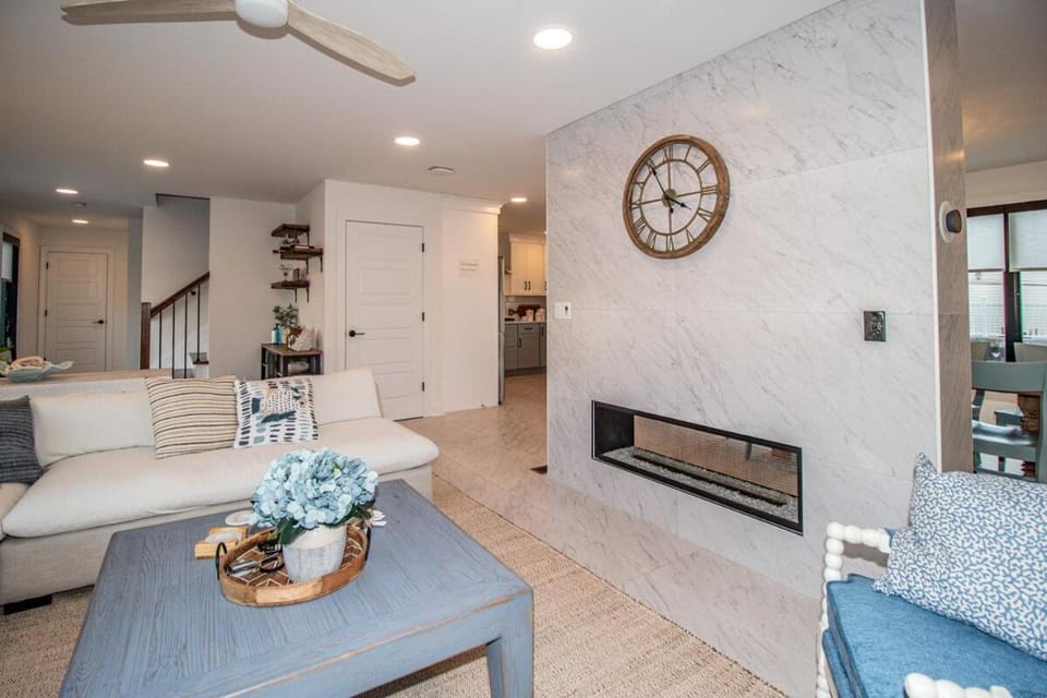 Brand New Beach house with roof top near bay and beach House in Seaside Heights
