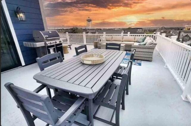 Brand New Beach house with roof top near bay and beach House in Seaside Heights