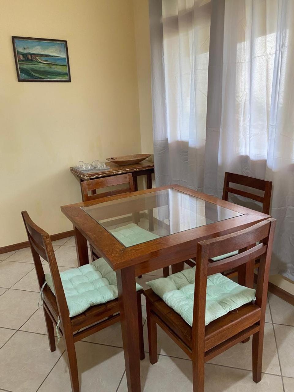 Flat Confortável para até 4 Pessoas, a 4 Minutos da Praia Apartment in State of Bahia