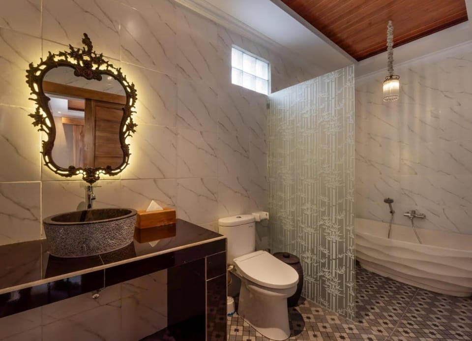 Bathroom, Bath