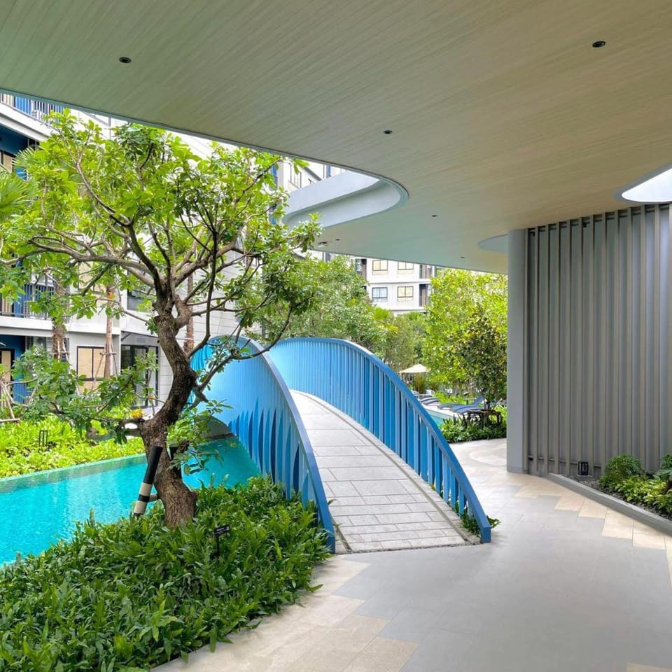 Property building, Swimming pool