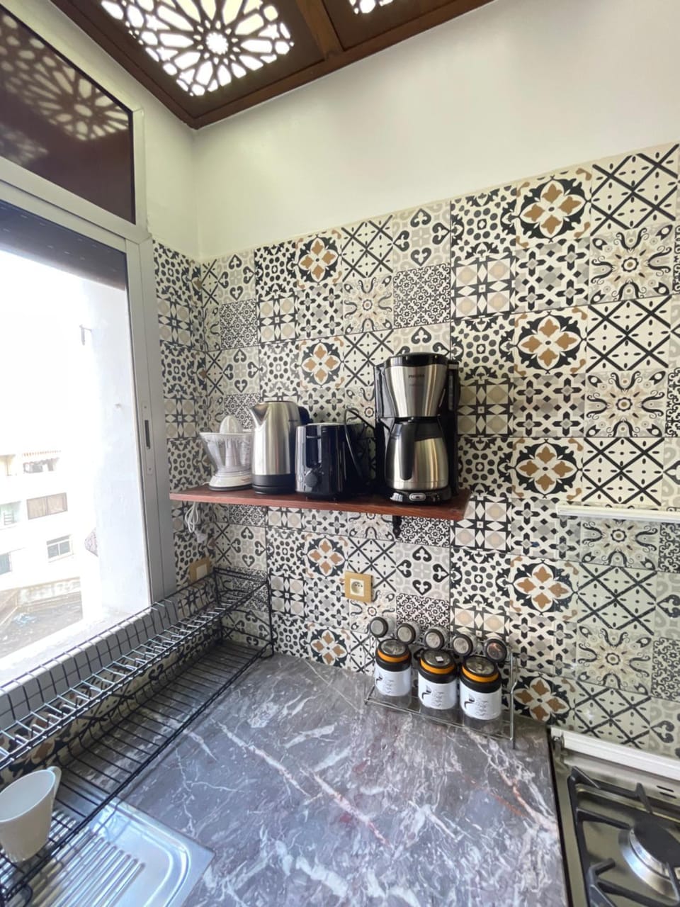 Coffee/tea facilities, toaster