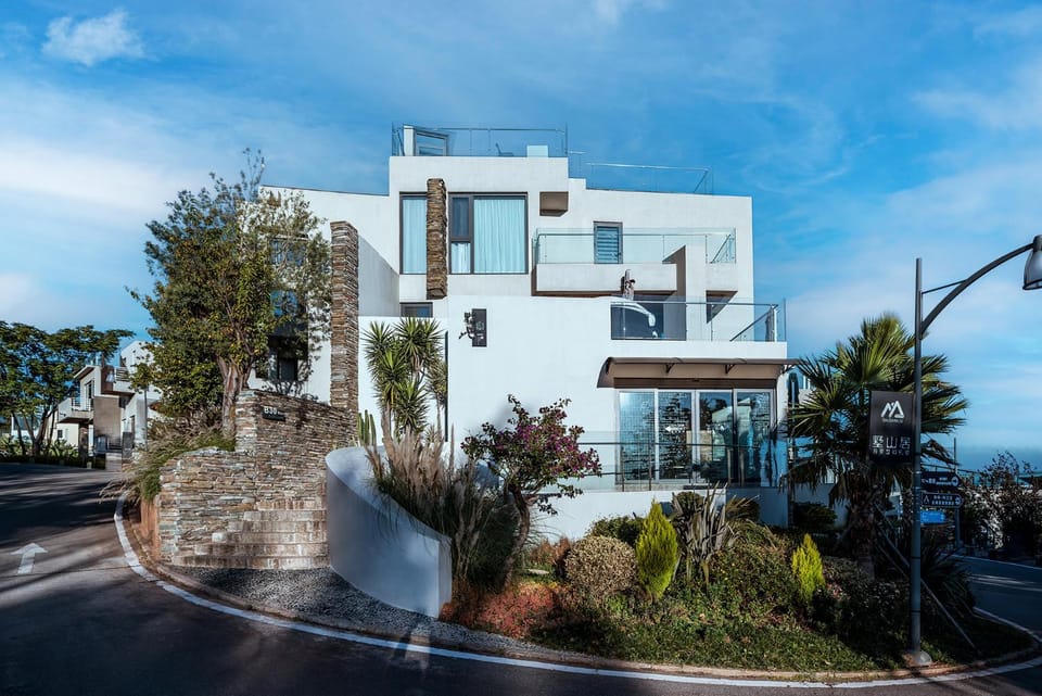 Property building, Day, Natural landscape