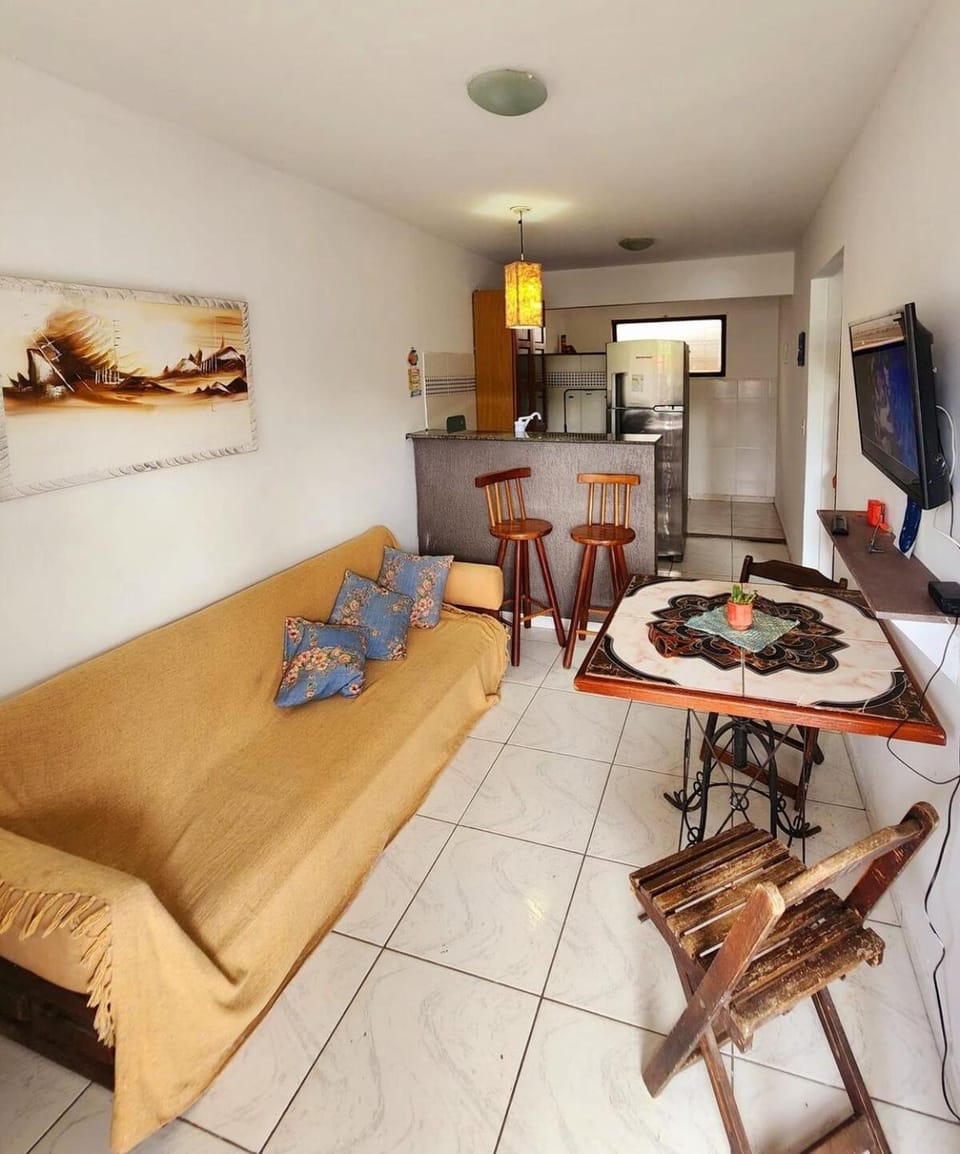 TV and multimedia, Living room, Food and drinks, Dining area